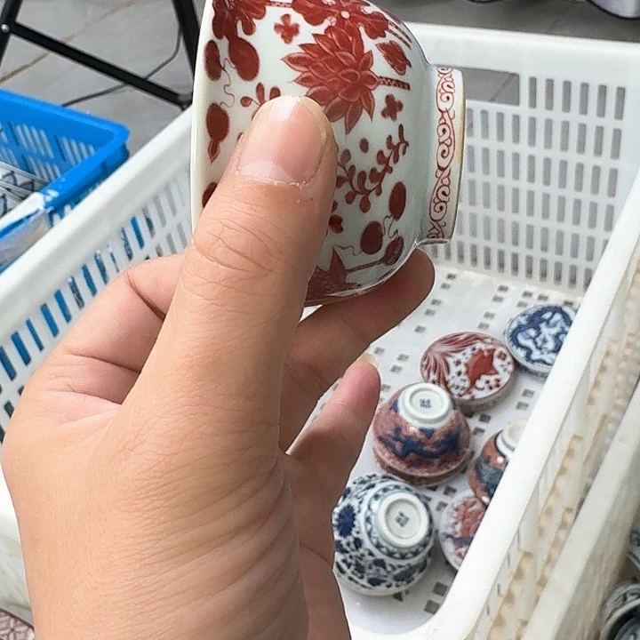 瓷片釉里红鱼藻主人杯景德镇