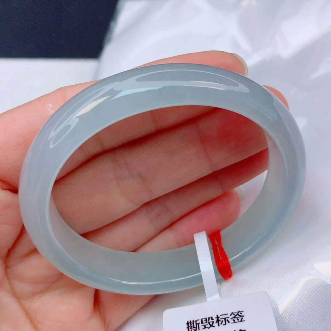 翡翠未镶嵌手镯52圈贵妃