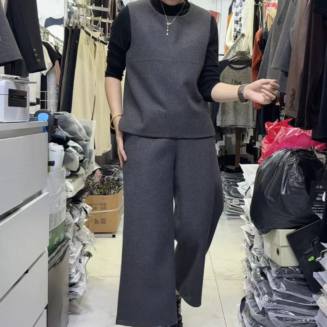 916毛呢休闲套装（起球介意勿拍，马甲，裤子2件）