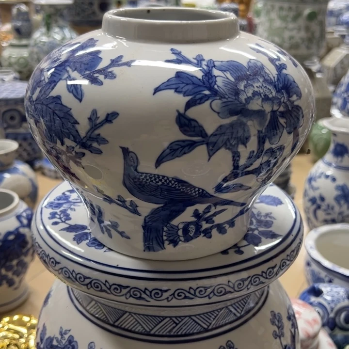 微瑕陶瓶。。。。。。。。。
