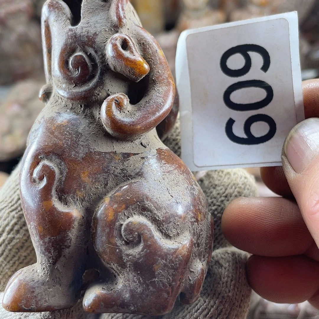 和田玉（糖玉）未镶嵌挂件