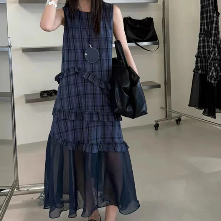 网纱拼接木耳边格子无袖连衣裙女夏季新款韩版宽松减龄显瘦背心裙