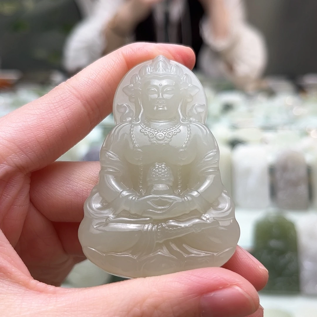 不***半和田玉未镶嵌颈饰