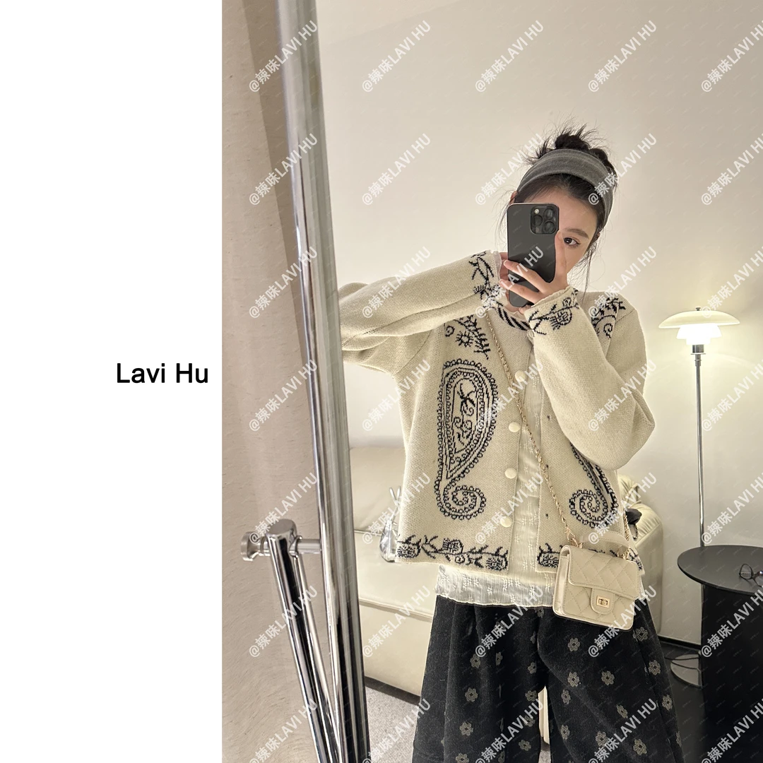 LAVI HU【初雪至】韩系圆领复古长袖毛衣开衫826