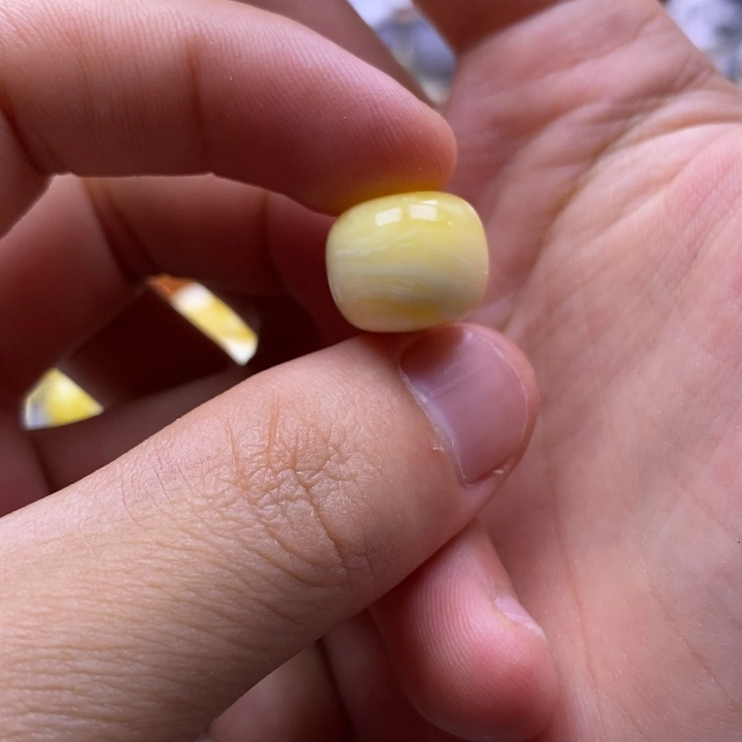 琥珀未镶嵌珠宝奇石14.6mm
