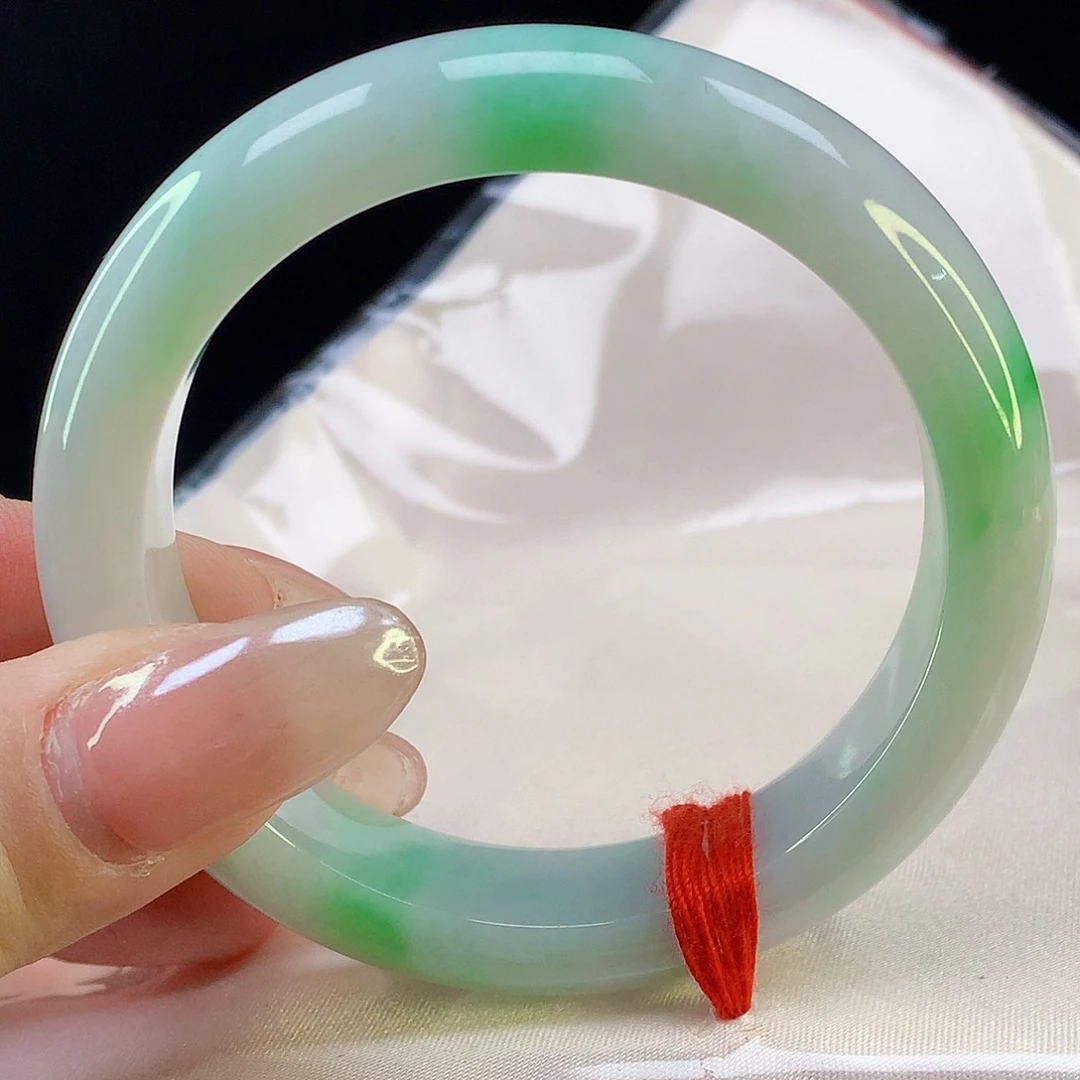 翡翠手镯未镶嵌天然翡翠1101