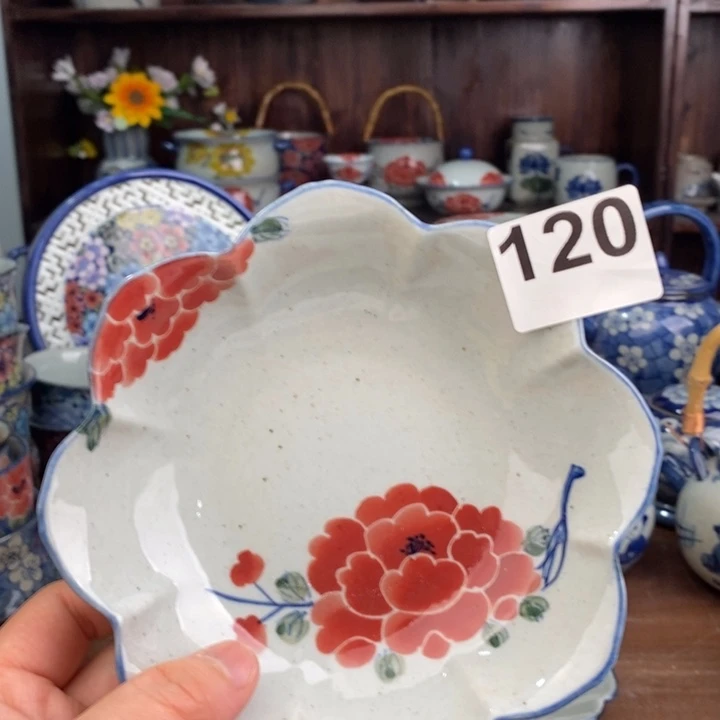 摆件vg g g g y y y yh uu hj