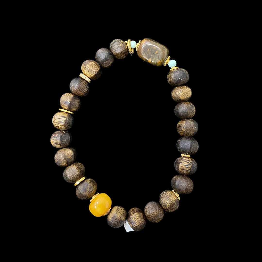 V8828沉香手串孤品