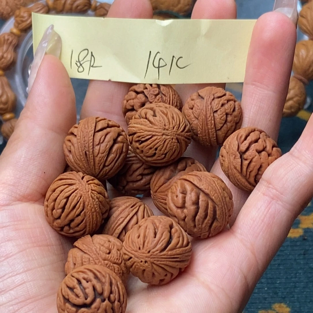 桃核吊坠秦岭龙纹桃核1