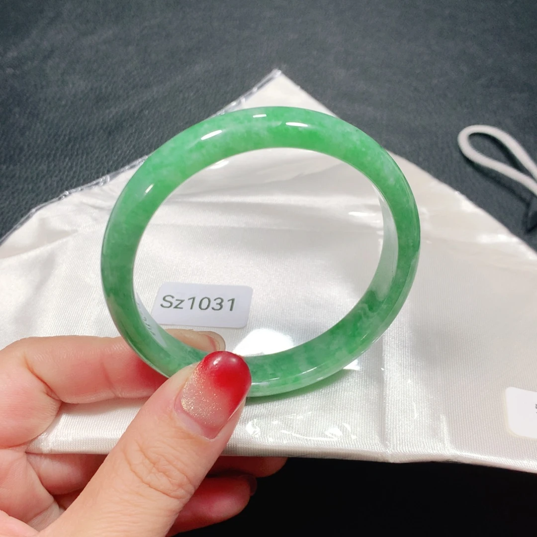 翡翠未镶嵌手镯Sz1031-03