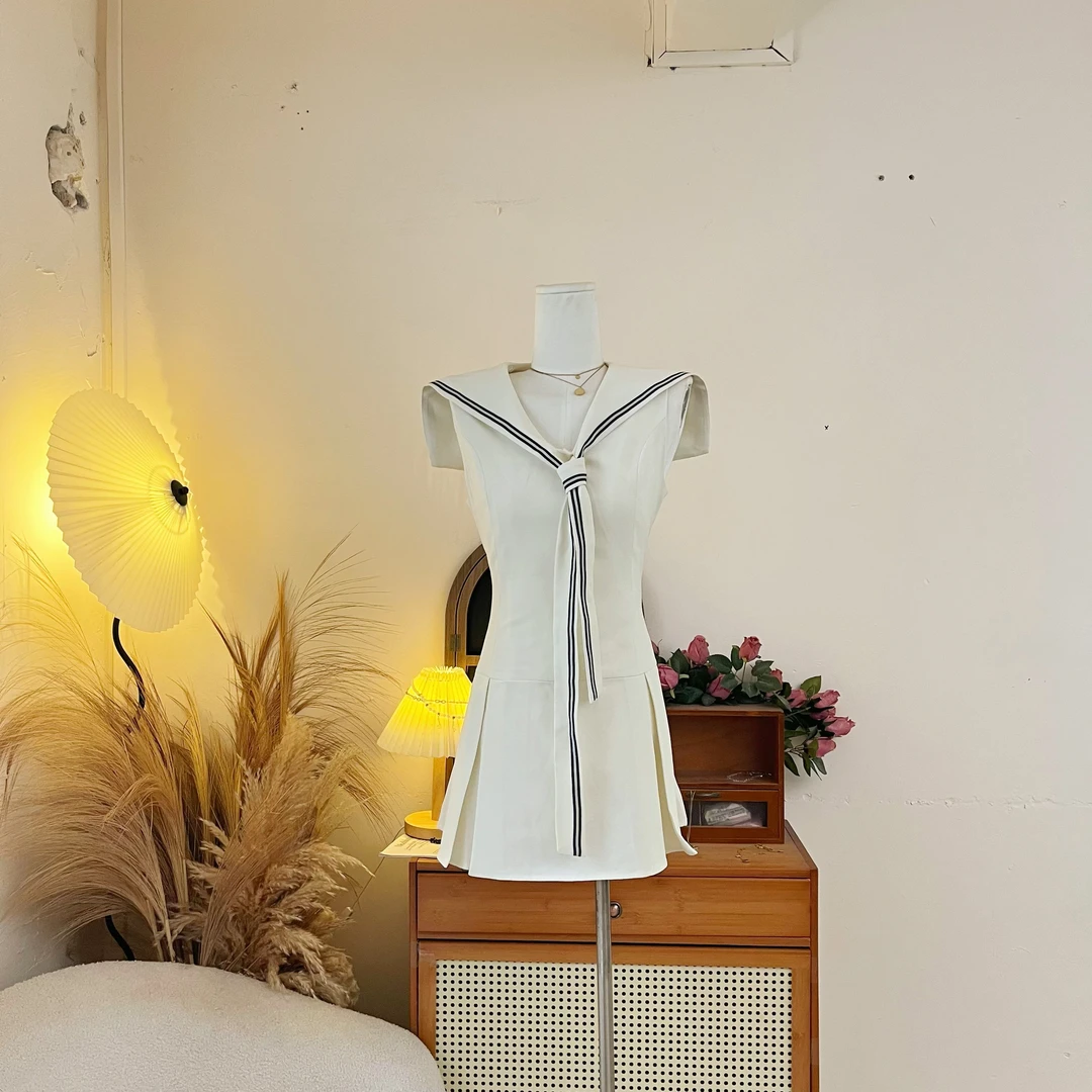 LHTE青青大码女装 夏季新款海军无袖气质收腰连衣裙L7755杏色