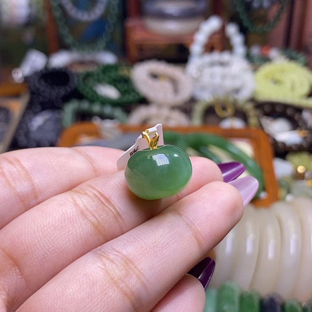 和田玉未镶嵌颈饰碧玉猫眼老矿料金镶苹果