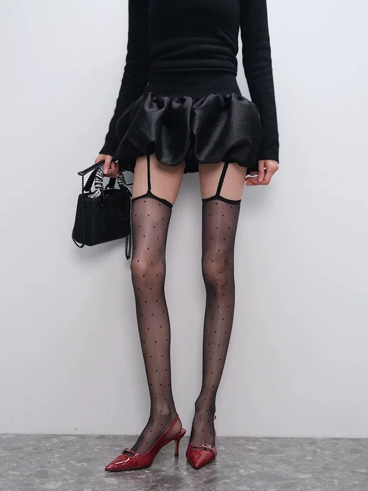 心思写腿上！"春夏经典大美女罪爱波点灰色打底连裤袜