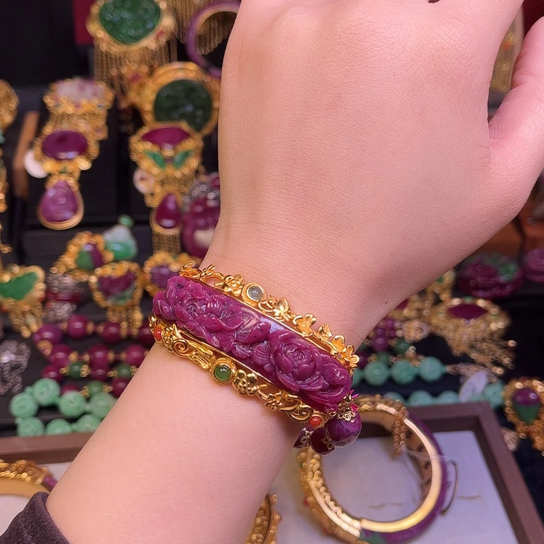 银S925镀金镶嵌红宝石颈饰上新福利价