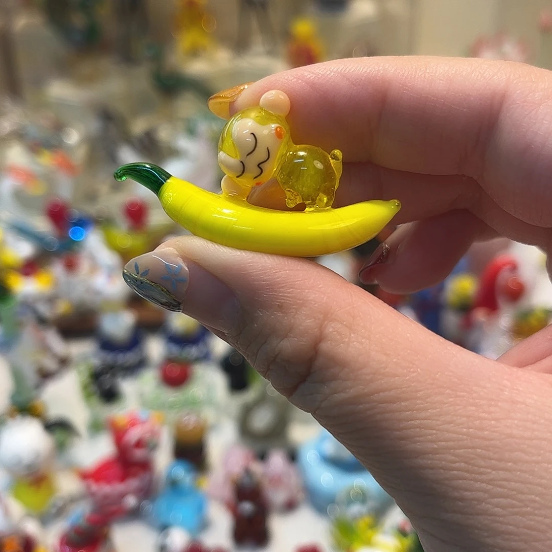 琉璃手工艺品香蕉猴