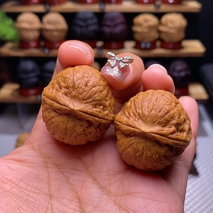 文玩核桃把件胖头陀39