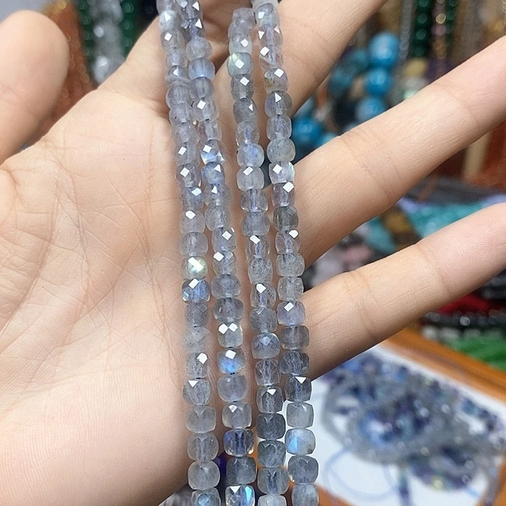 爱***雅未镶嵌玛瑙/玉髓珠宝半成品