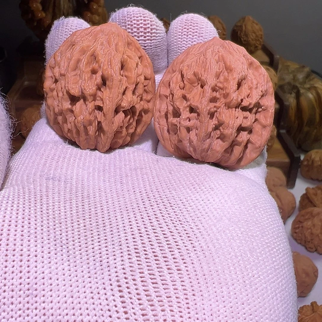 吊坠文玩核桃麦虎有磕尖