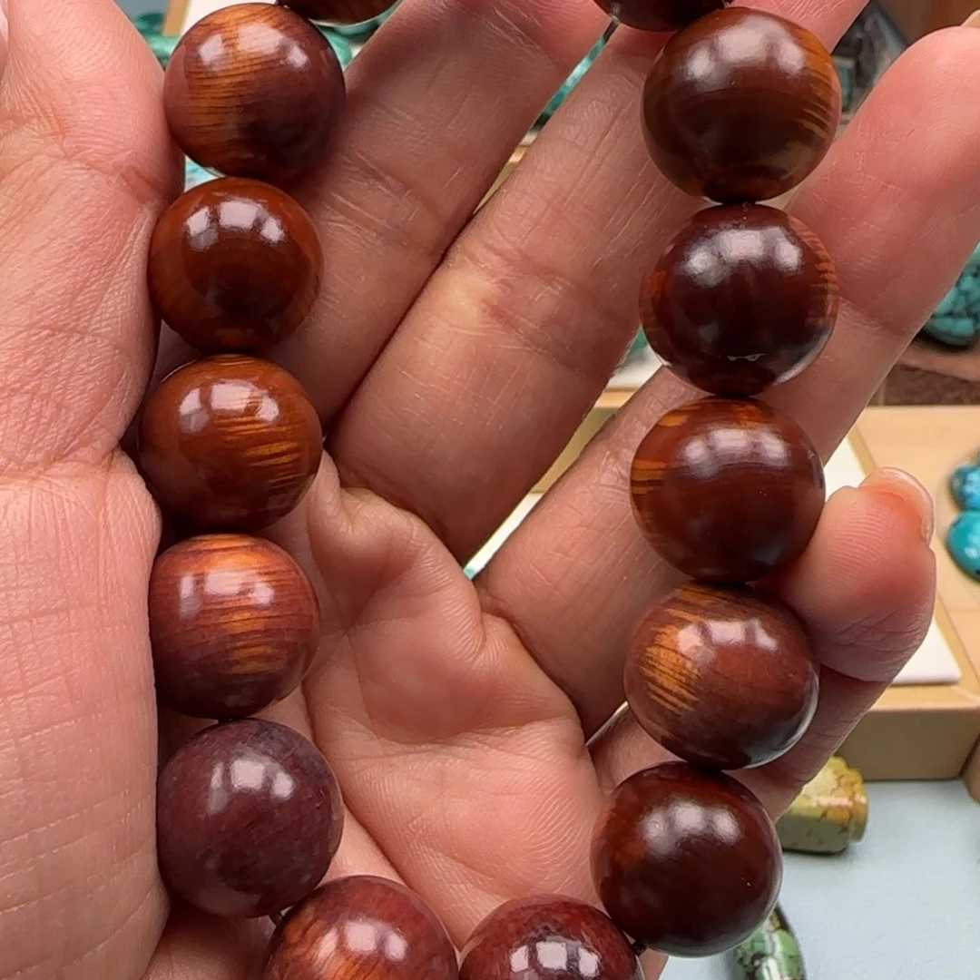 猴头核桃手串烽****?尺寸