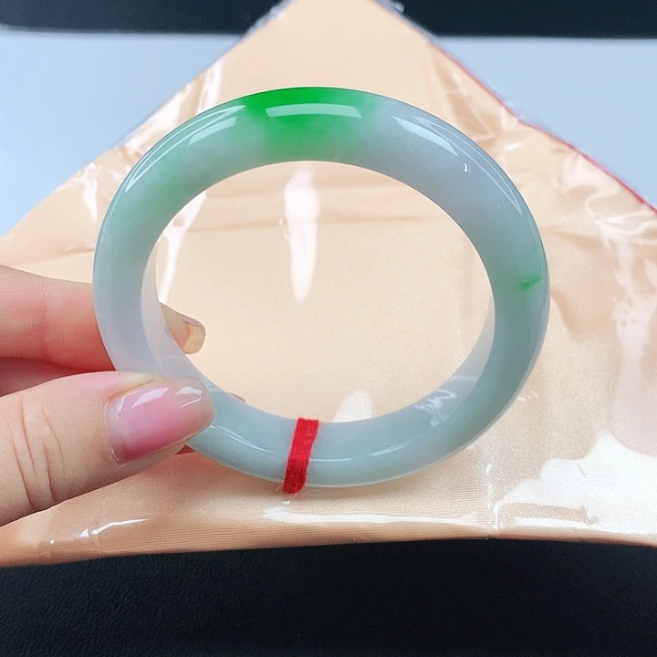 未镶嵌手镯翡翠翡翠900