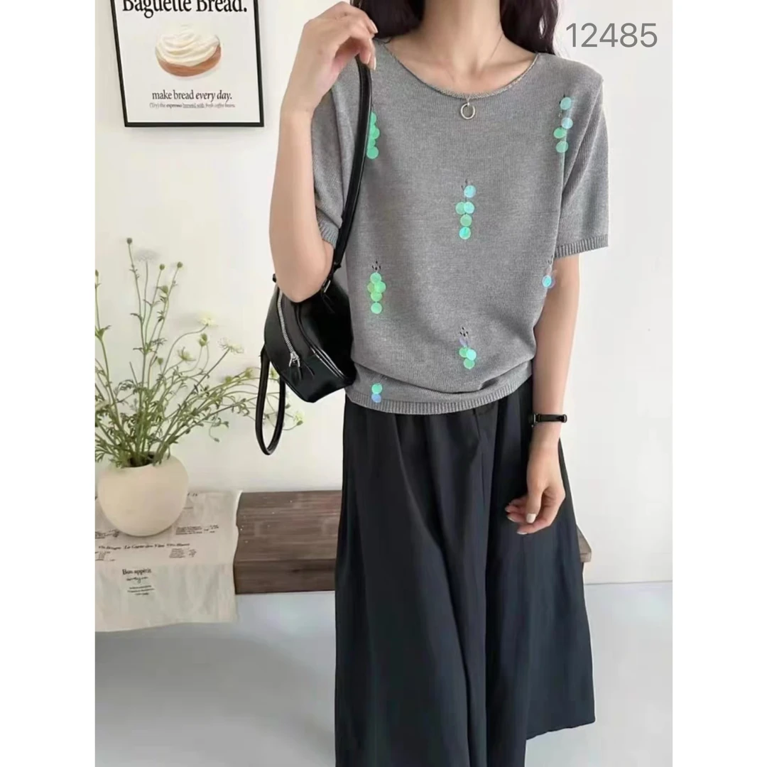 12485（部分无水洗唛，介意慎拍） WANGDAN新款亮片镂空短袖