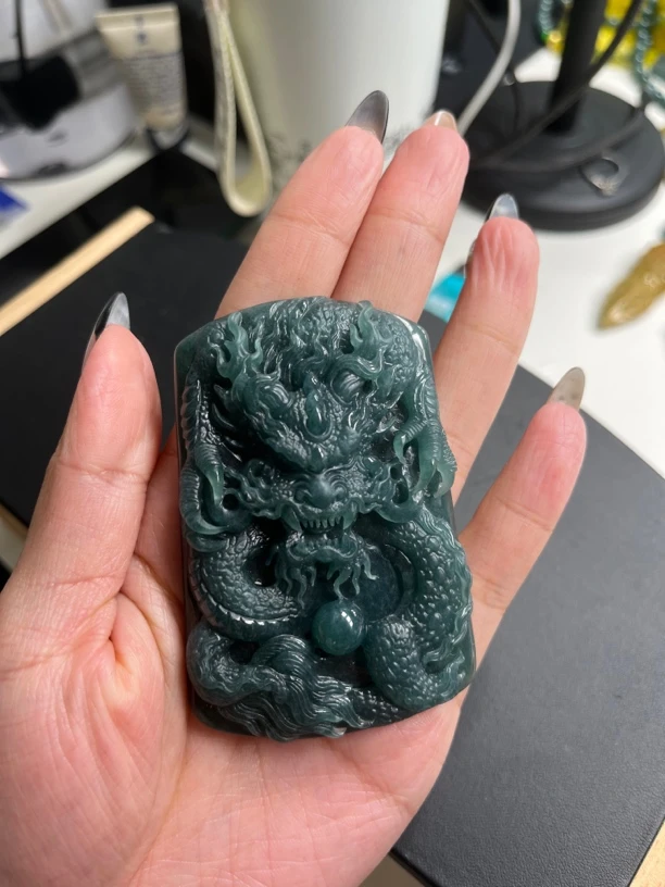 纯天然A货翡翠（挂件）