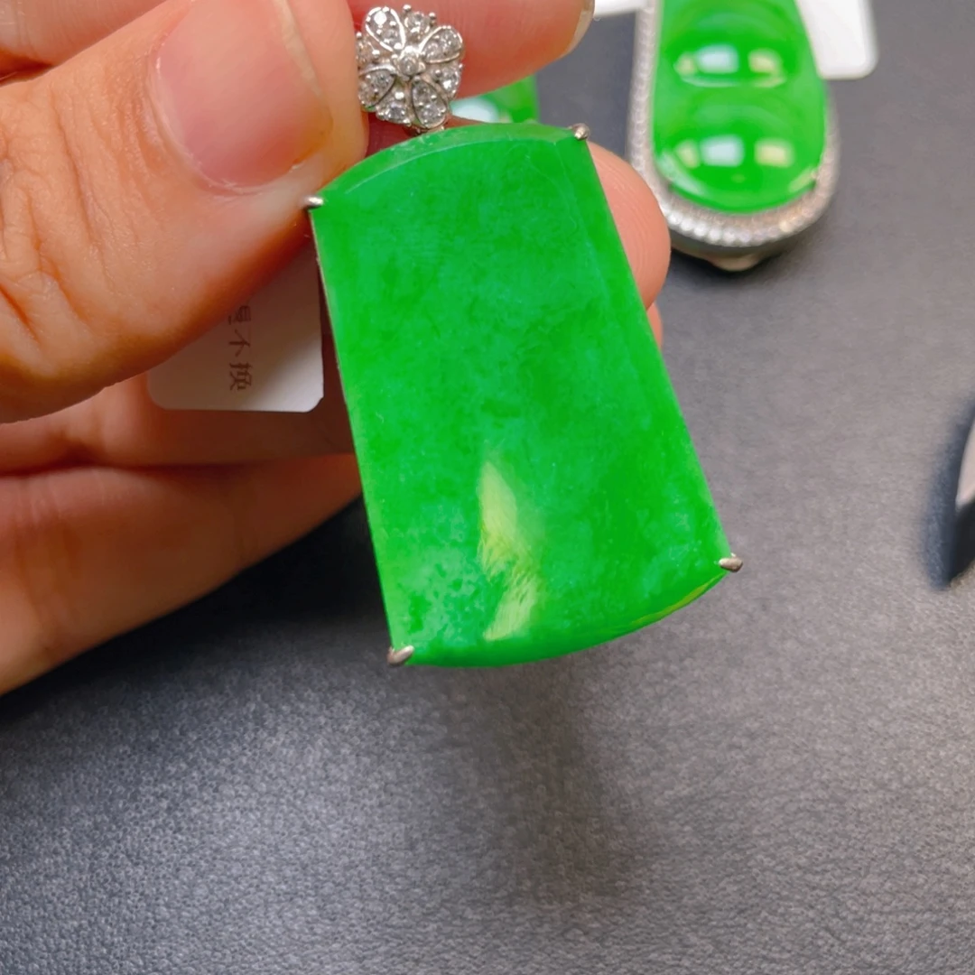 翡翠银S925镶嵌吊坠(不含链)