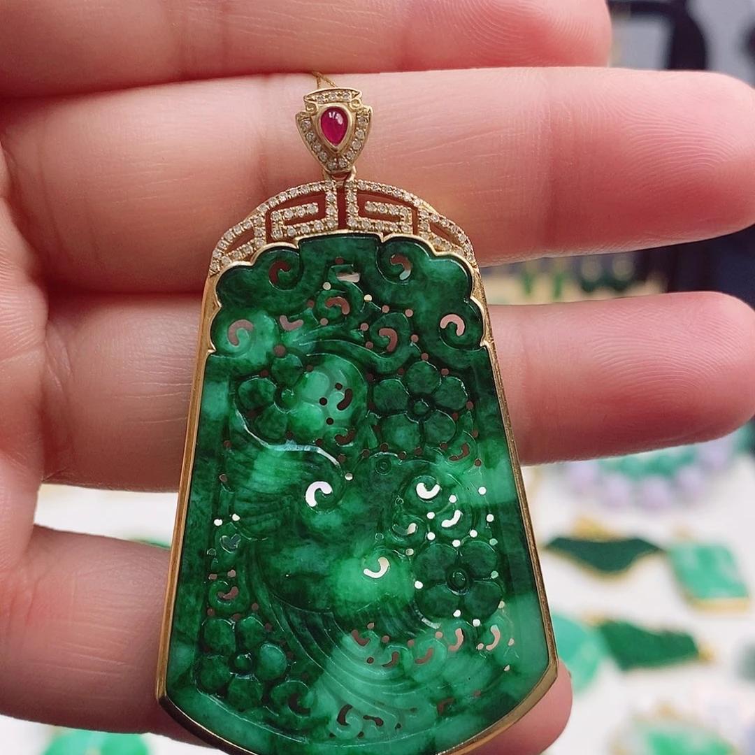 翡翠耳饰18K金镶嵌挂件