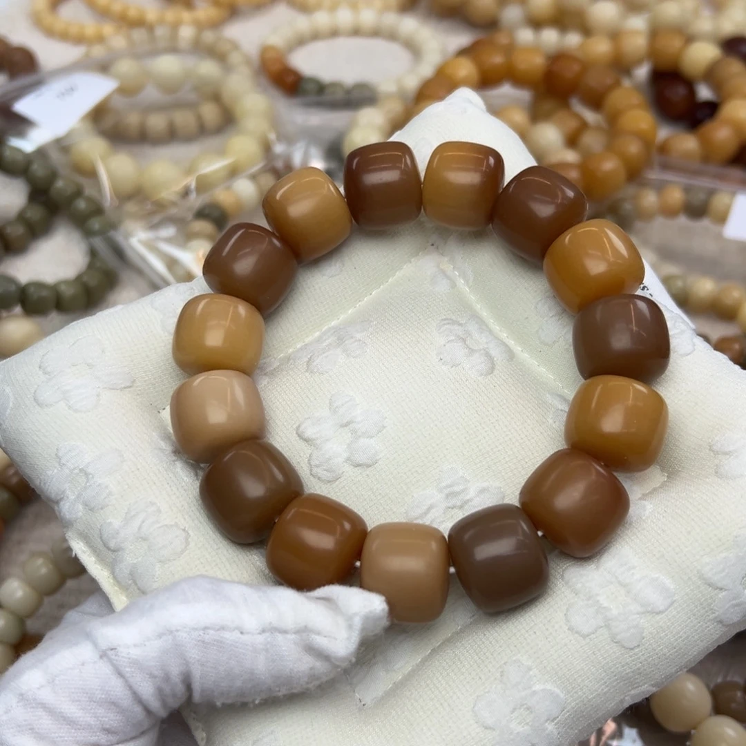 悟***雨吊坠菩提根/象牙果19微瑕785