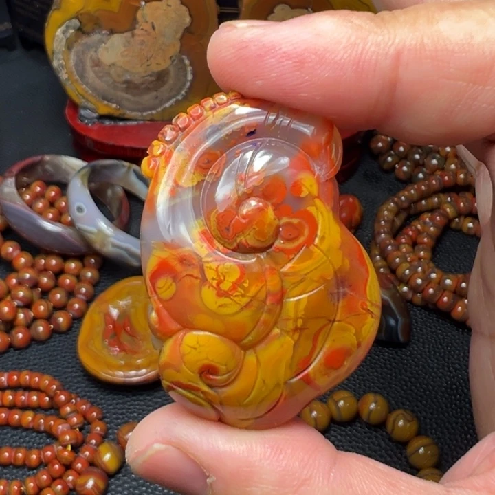 玛瑙/玉髓未镶嵌颈饰