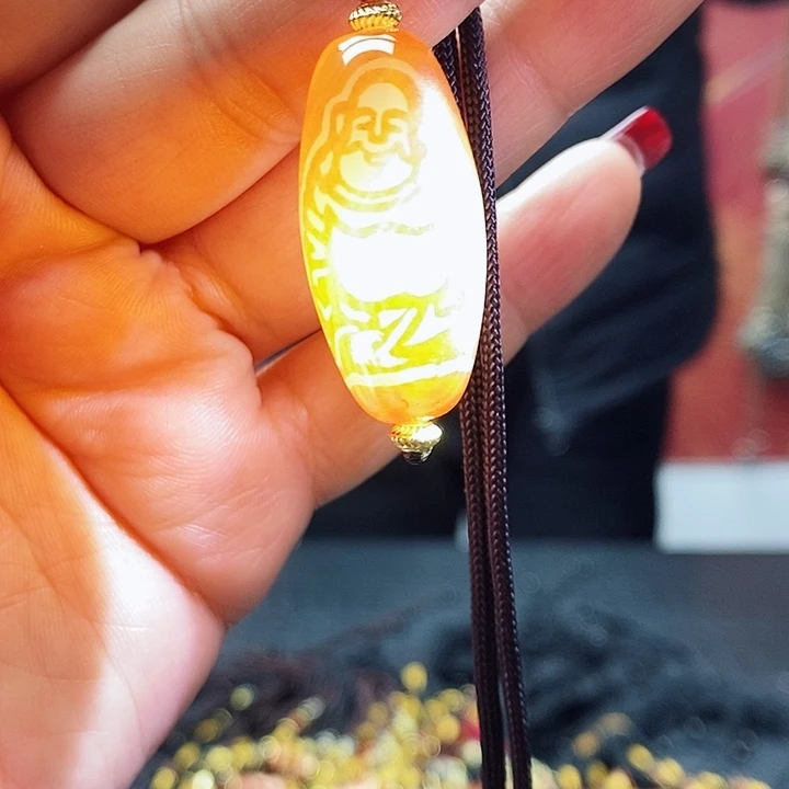 玛瑙/玉髓颈饰合金