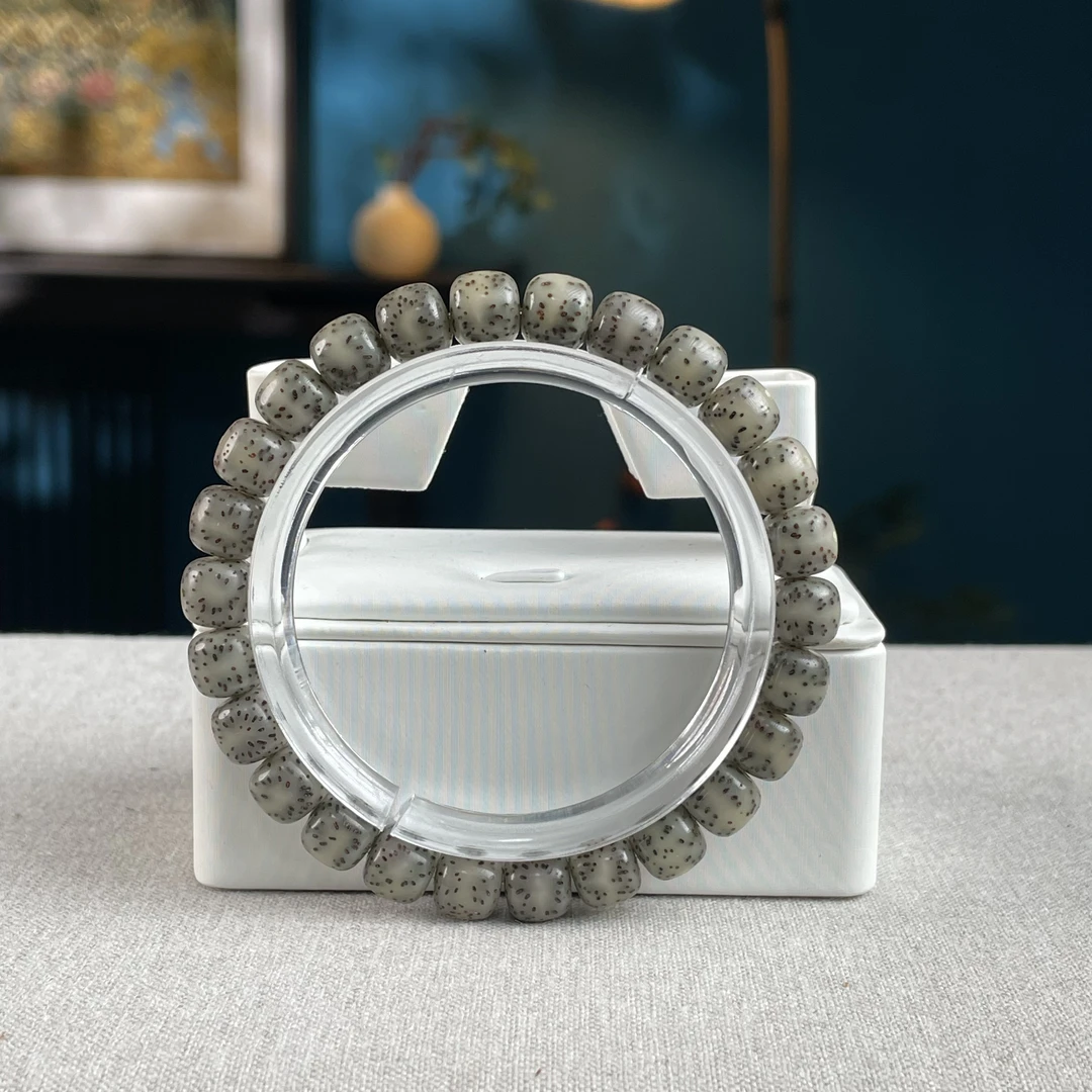 532《文星菩提》 原生态星月同枝果石玉料9x8mm 多样性发货