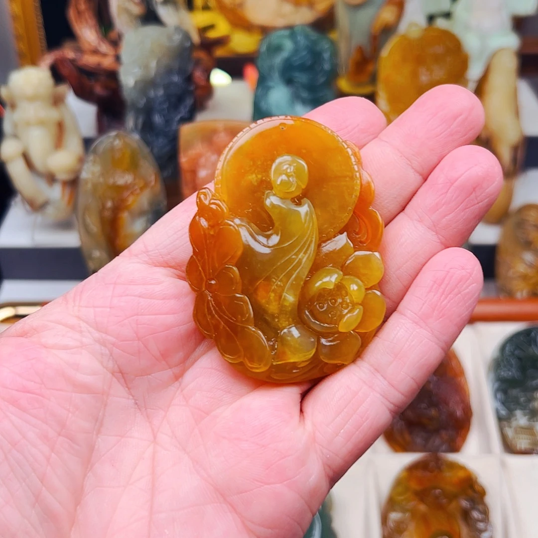 蛇纹石玉未镶嵌颈饰
