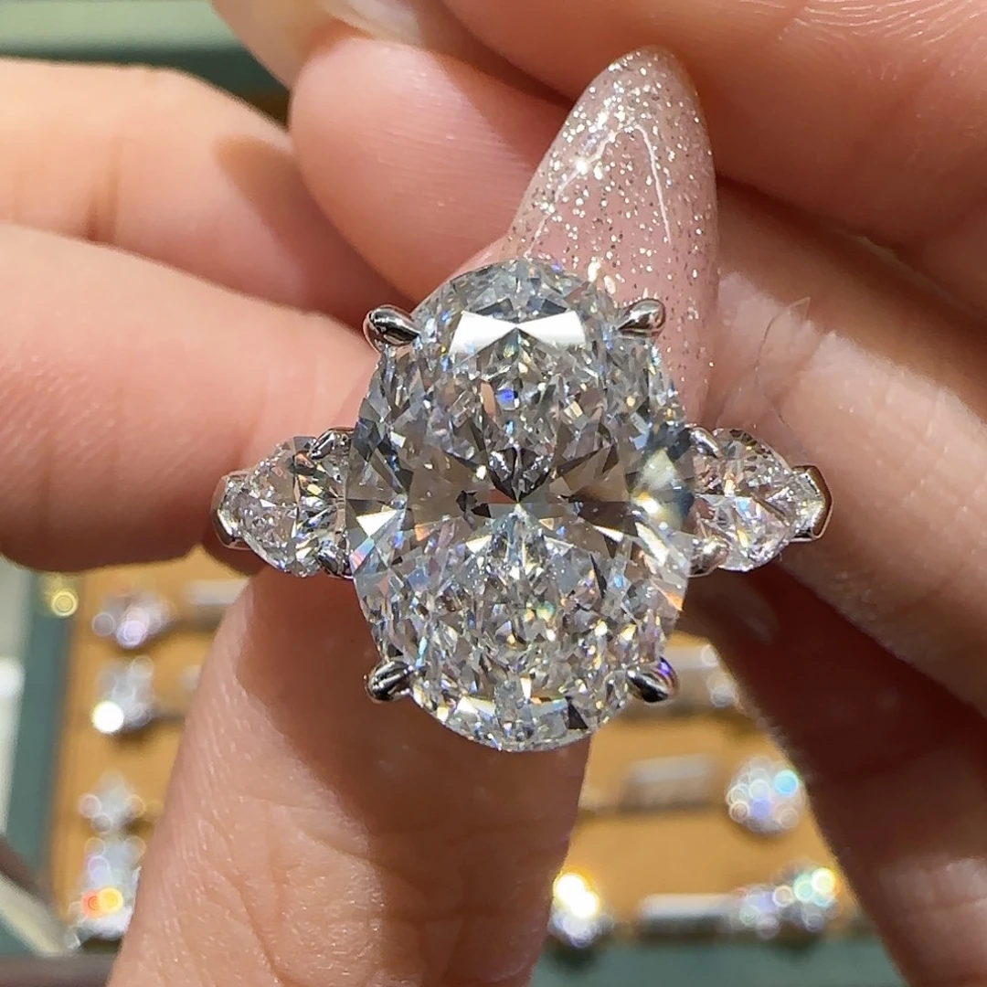 铂Pt950镶嵌实验室培育钻石椭圆三生石5卡igi双证