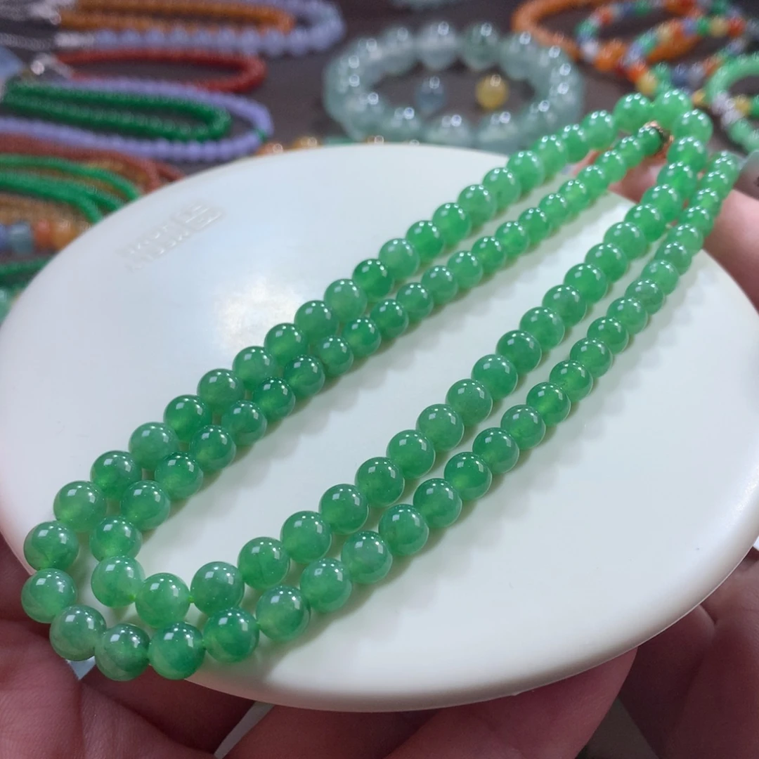 翡翠未镶嵌手链翡翠冰胶底满色冰绿卡5.20～6.70+