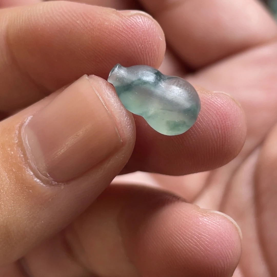 定制翡翠未镶嵌葫芦