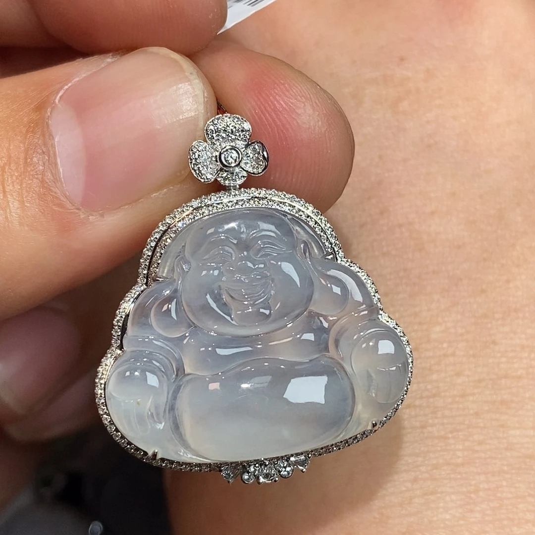 翡翠颈饰18K金镶嵌佛公