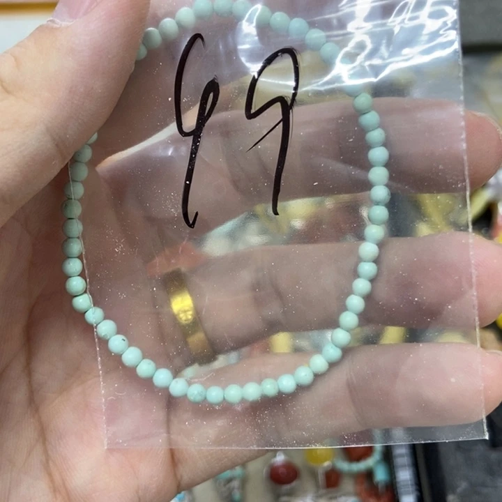 未镶嵌蜜蜡裸石多样性发货