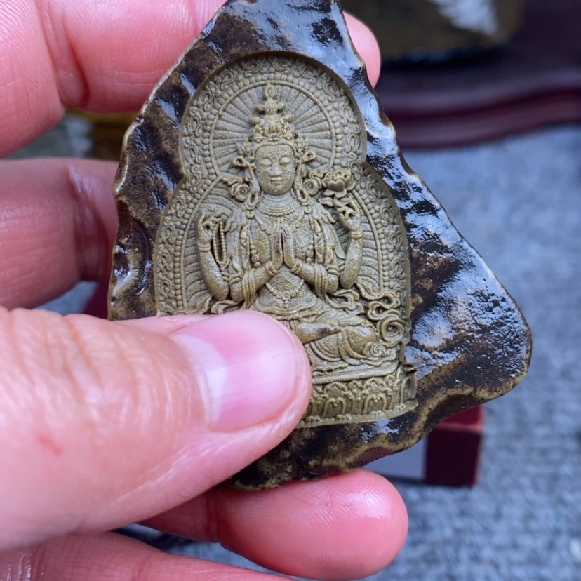 【闪购商品】原石雕刻手把件