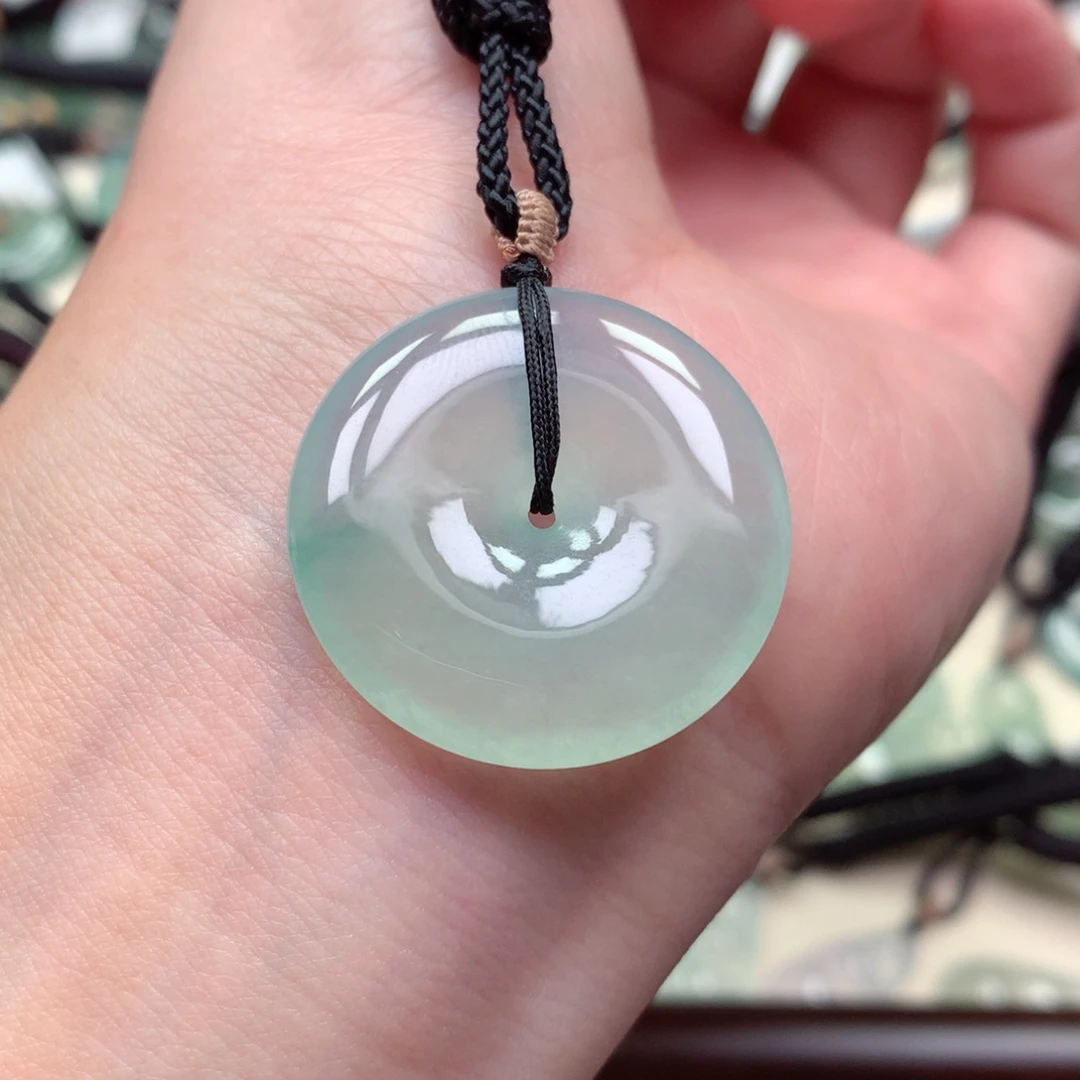 翡翠未镶嵌颈饰扣子