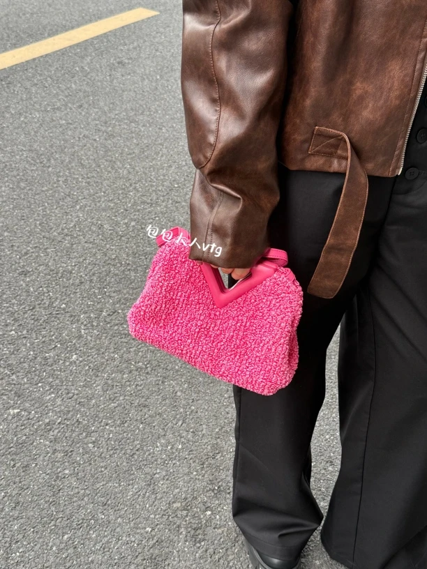 95新 BOTTEGA VENETA/葆蝶家 小号Point单肩包