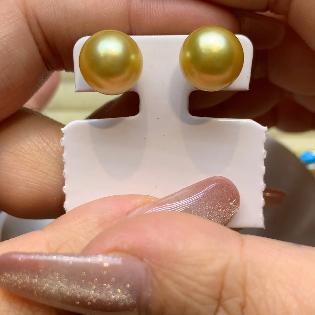 18K金镶嵌耳饰海水珍珠