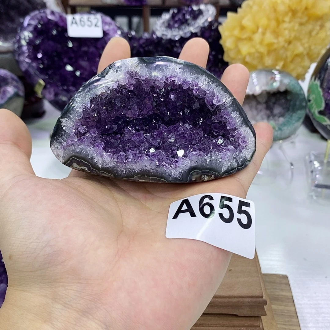 水晶未镶嵌大型摆件（非配饰）