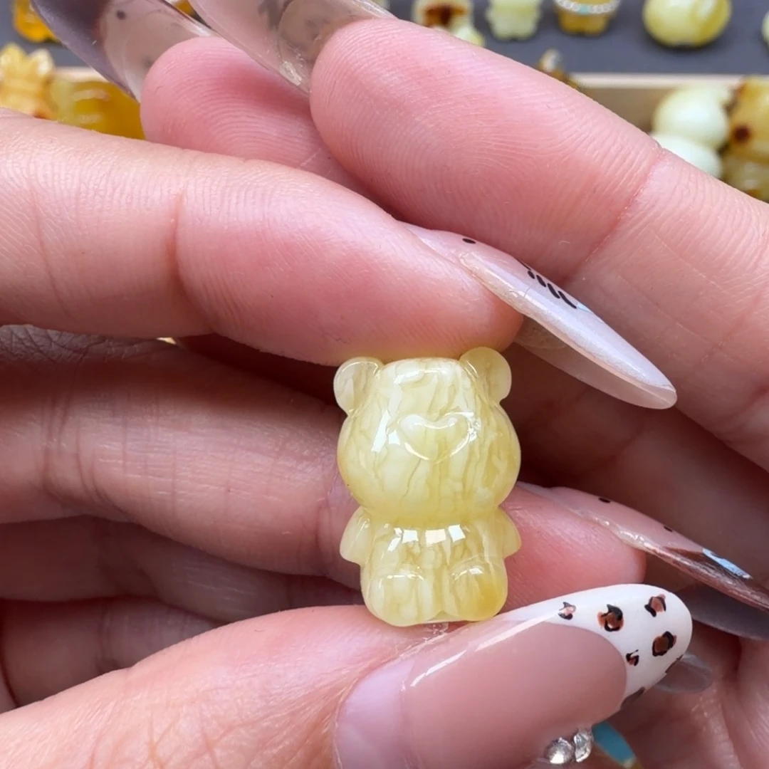 琥珀未镶嵌裸石蜜蜡