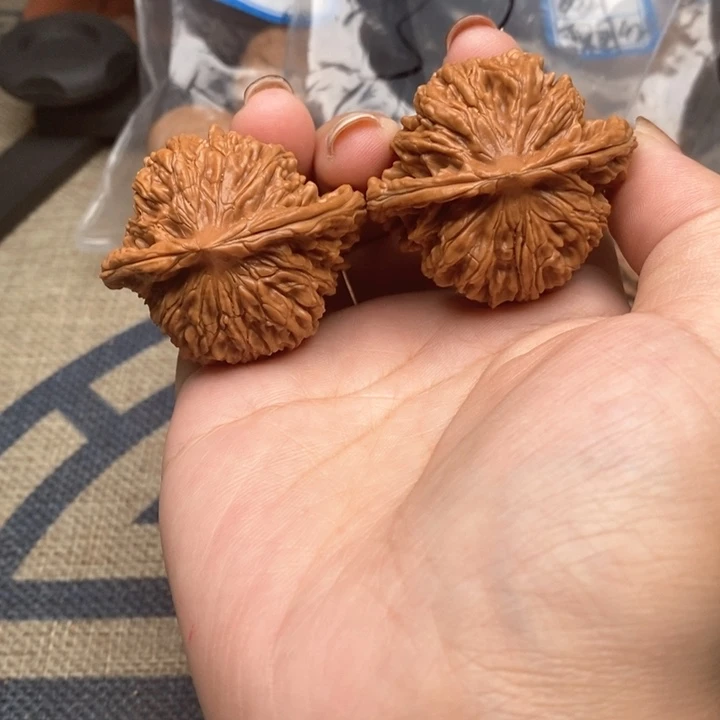 猴头核桃吊坠2511号全品楼44