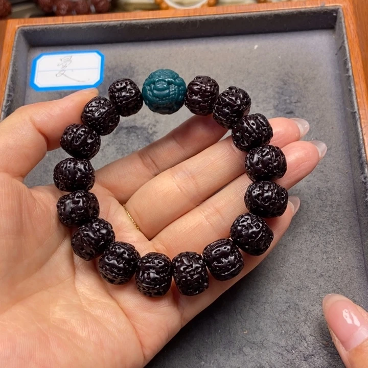 金刚菩提吊坠菩提