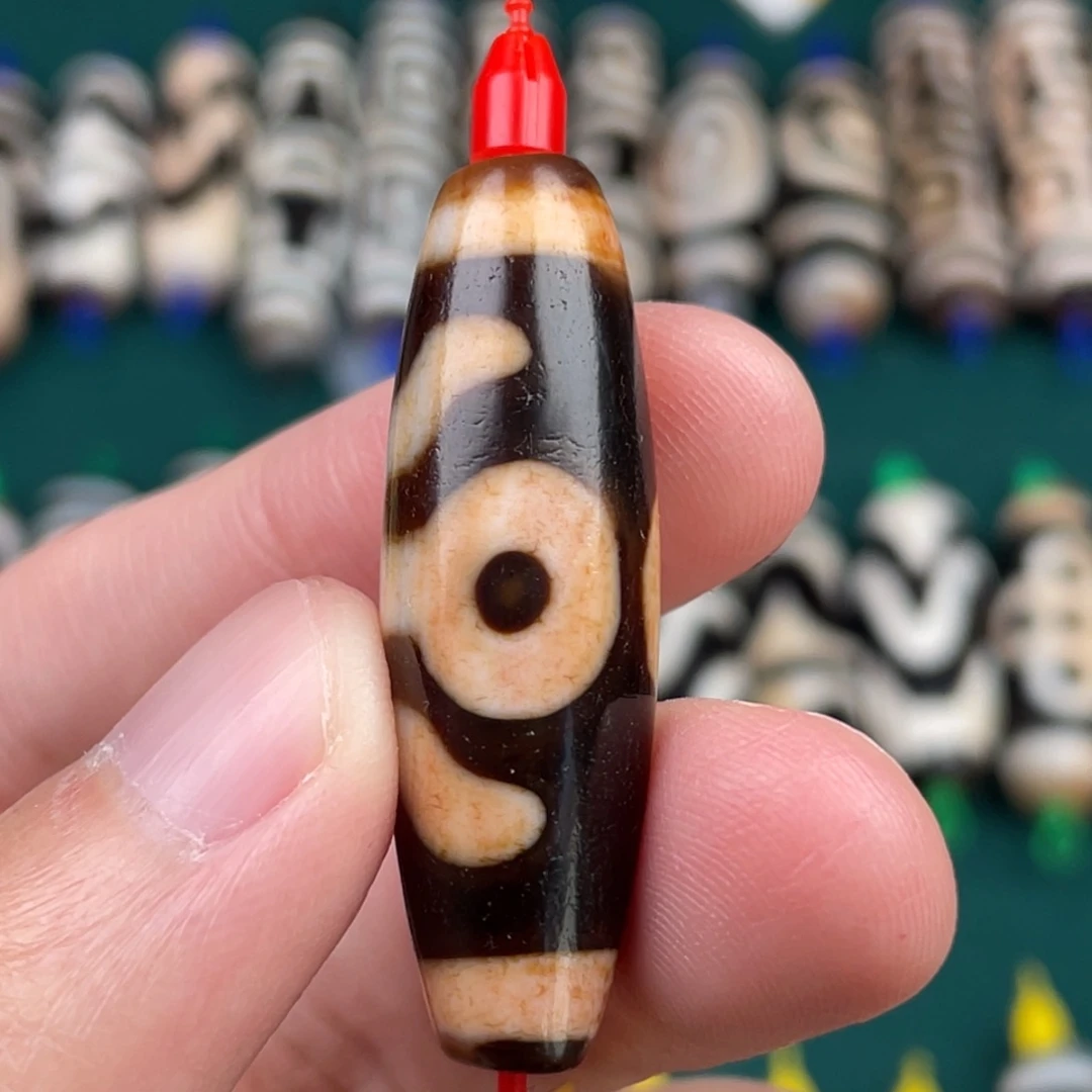 玛瑙/玉髓裸珠36.5 11.2 行运贵人图腾天珠