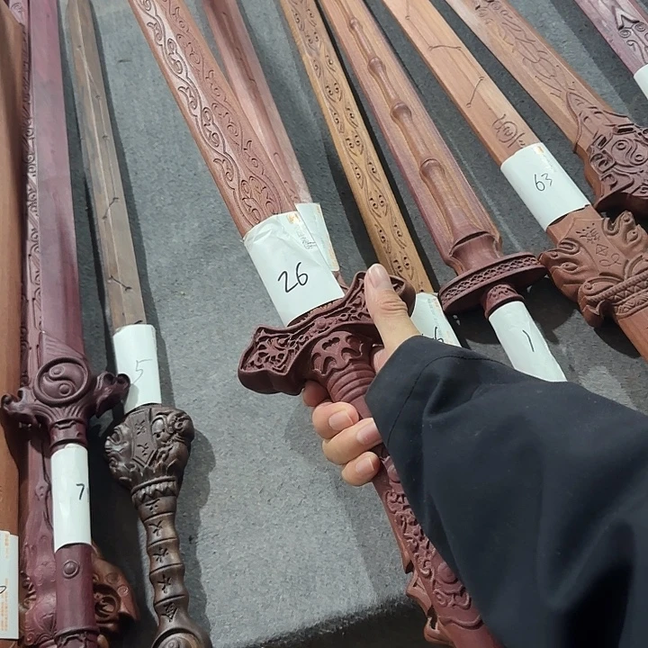 ****花紫心苏木（紫罗兰木）