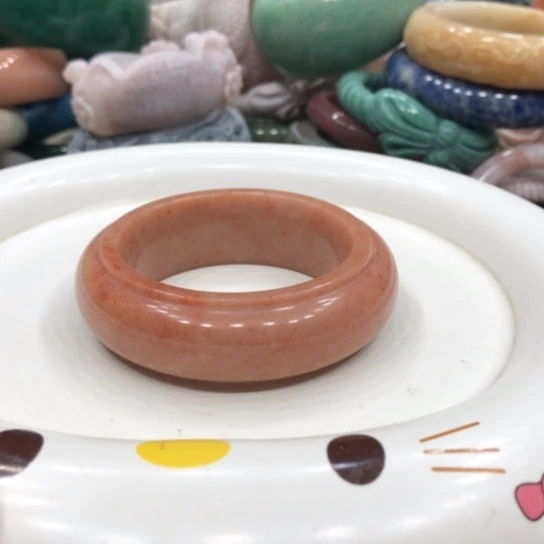 未镶嵌石英质玉珠宝半成品3