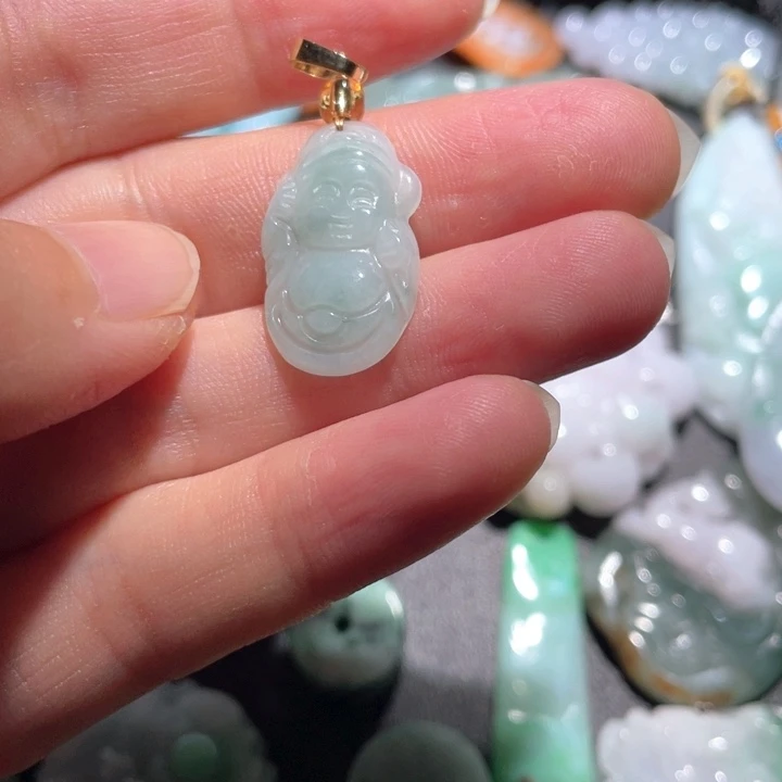 【闪购商品】翡翠颈饰未镶嵌繁****o天然翡翠